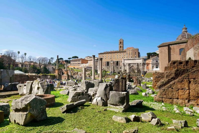 Rome: Colosseum & Forum with Audio Guide - Optional Arena - Entering the Colosseum and choosing the Arena option