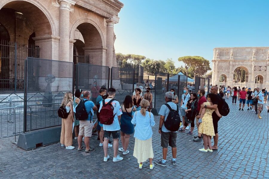 Rome: Colosseum Guided Tour with Entry Tickets - Palatine Hill and the Roman Forum after the guide