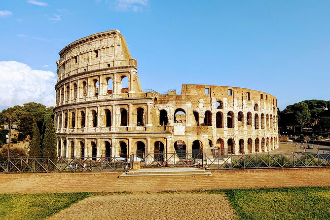 Rome: Colosseum Guided Tour with Roman Forum and Palatine hill - Group size, pacing, and physical effort