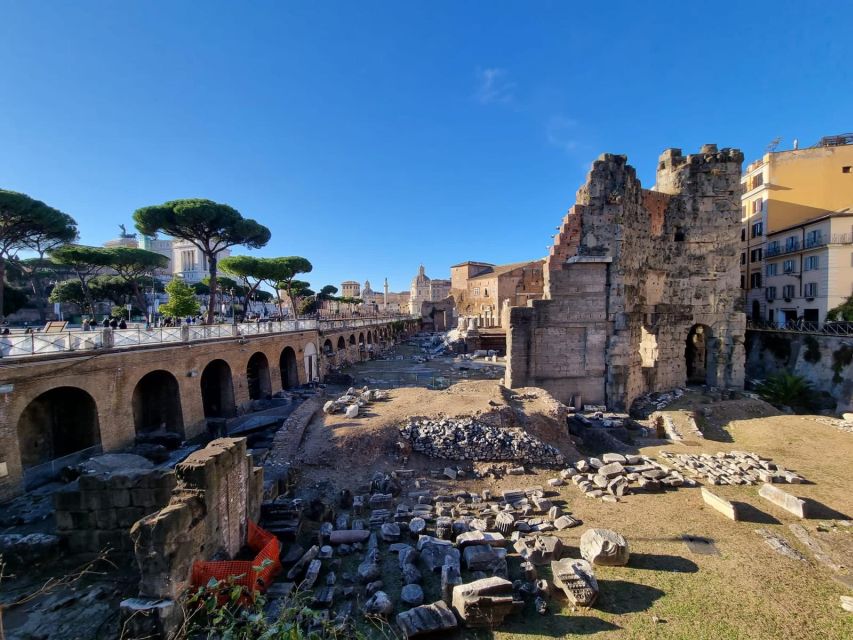 Rome: Colosseum, Palatine Hill and Roman Forum Guider Tour - Key points to know before booking