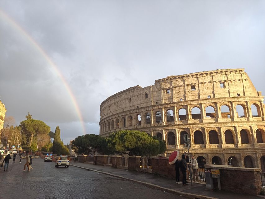 Rome: Colosseum, Palatine Hill, & Roman Forum Walking Tour - Why this route works for a first look at Ancient Rome