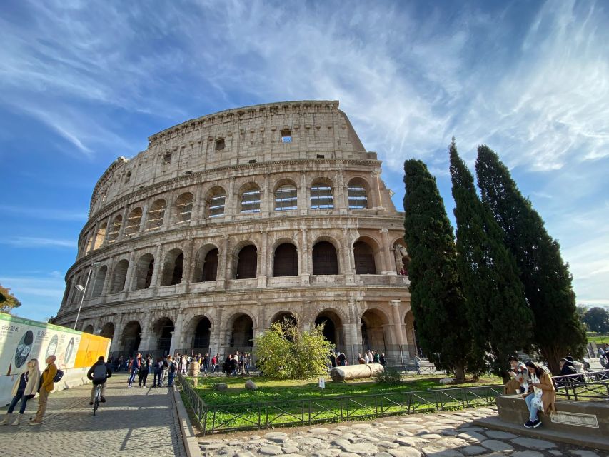 Rome: Colosseum, Roman Forum, and Palatine Hill Ancient Tour - The Arch of Titus and Arch of Constantine