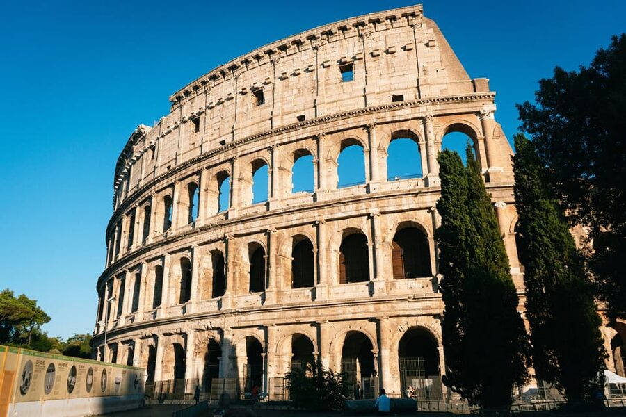 Rome: Colosseum, Roman Forum, and Palatine Hill Experience - Who should choose this experience?