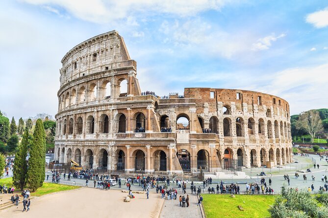 Rome: Colosseum, Roman Forum And Palatine Hill Guided Tour - Starting Among the Roman Forum Ruins