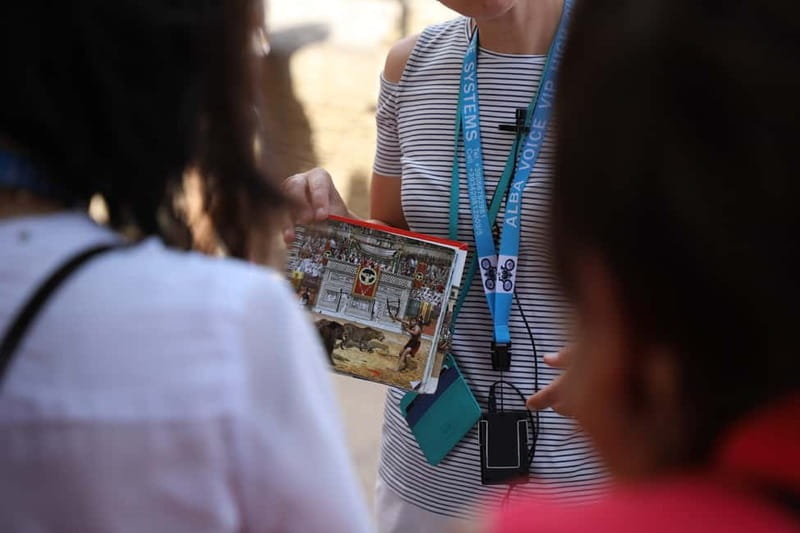 Rome: Colosseum & Roman Forum Guided Tour - Meeting at Via Giovanni Amendola at 8:45 AM