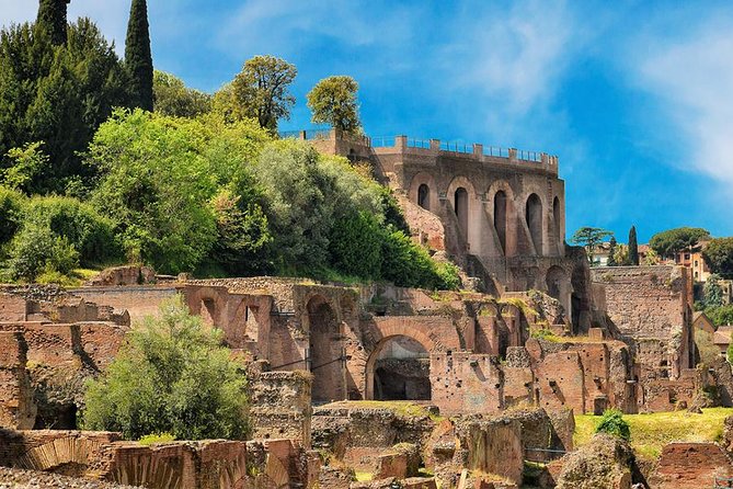 Rome: Colosseum, Roman Forum & Palatine Hill Visit + Audio Guide - Timing, crowds, and the best way to plan your visit