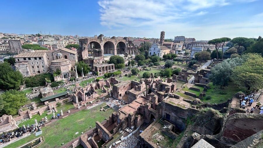 Rome: Colosseum Underground, Forum and Palatine Hill Private - Is $438.41 per person good value?