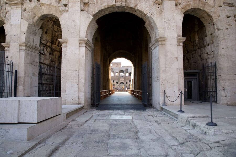 Rome: Colosseum Underground Small Group Guided Tour - Practical details that can make or break the visit