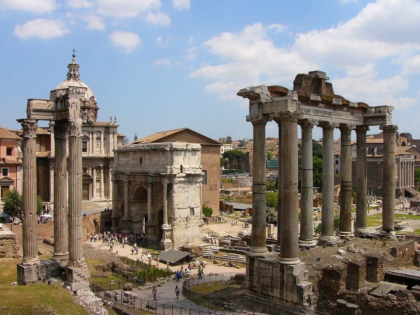 Rome: Colosseum with Access to Arena Floor and Ancient Rome - The audio guide, phone setup, and self-guided pace