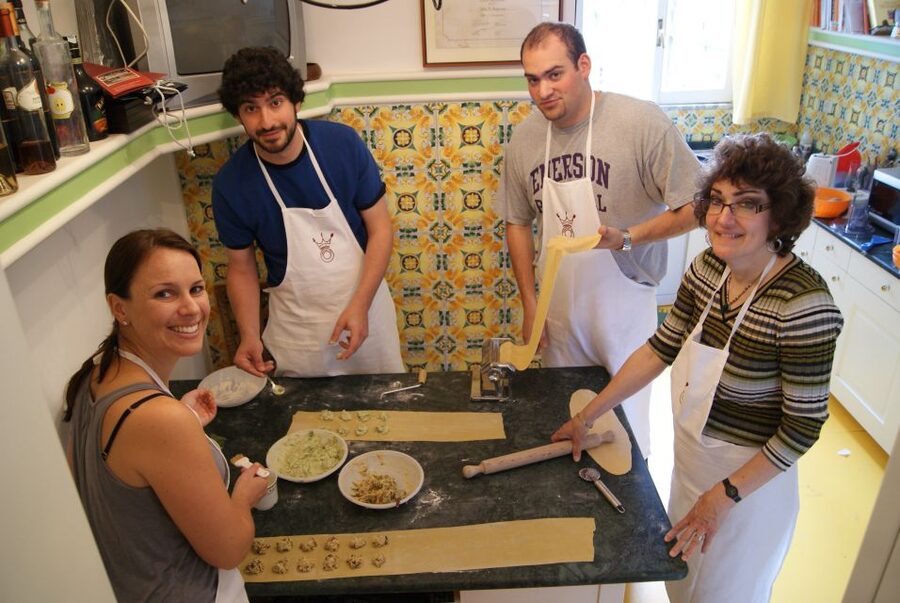 Rome Cooking Class & Gourmet Lunch - Learning how wine fits the meal