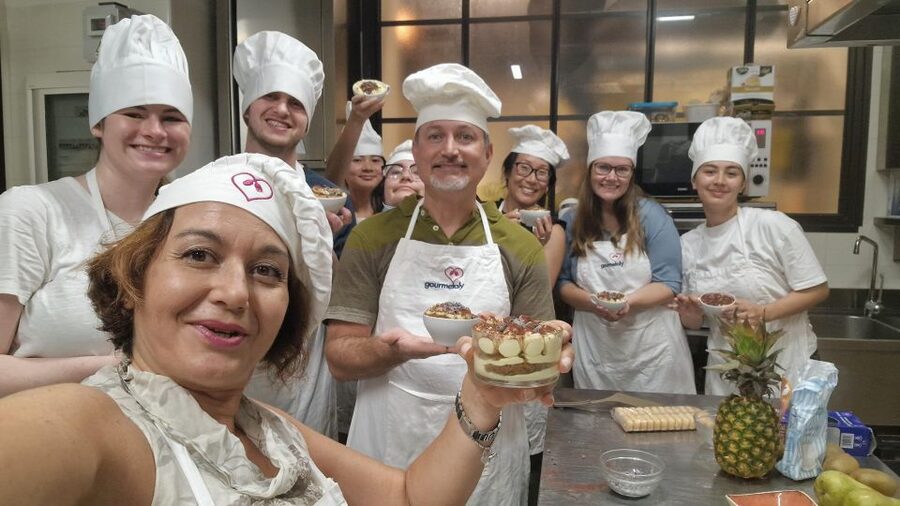 Rome cooking: Gelato & Tiramisu with savoiardi Baking class - Making fruit sorbet without dairy