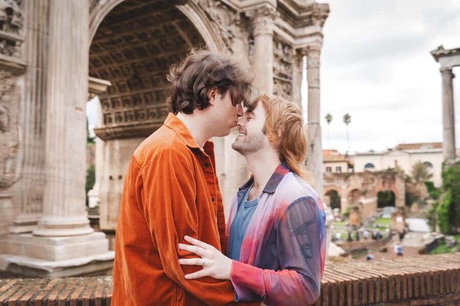 Rome: Couple Photoshoot Experience LGBTQ+ Friendly - Why a Rome photoshoot can be worth the time
