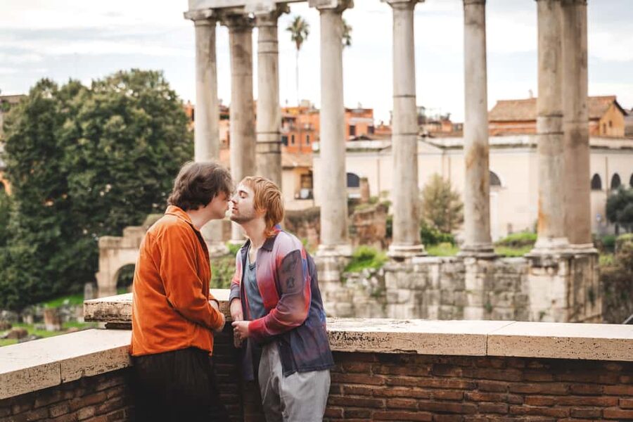 Rome: Couple Photoshoot Experience LGBTQ+ Friendly - Choosing between Rome’s best photo locations