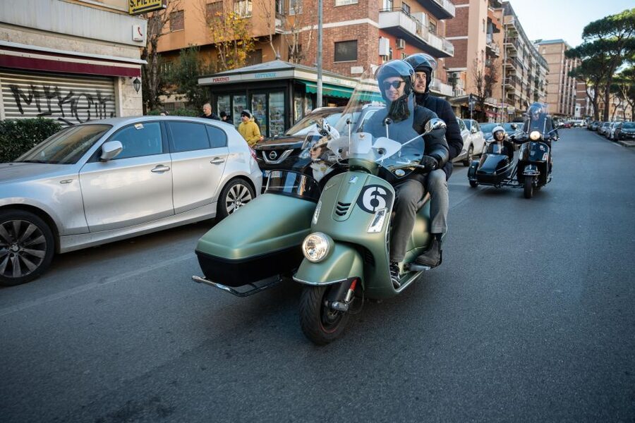 Rome: Day and Night Private Vespa Tour with Hotel Pickup - The Colosseum in a 20-Minute Stop