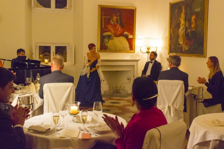 Rome: Dinner and Opera Performance at Palazzo Pamphili - How the opera fits around dinner