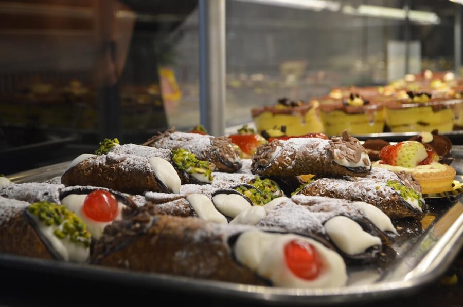 Rome: Discover Trastevere Street Food Guided Tour - Beer and wine samples, not a full drinks tour