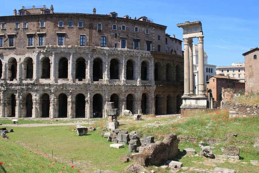 Rome: Discovering the Jewish Ghetto guided tour - Why Rome’s Jewish Ghetto deserves two focused hours