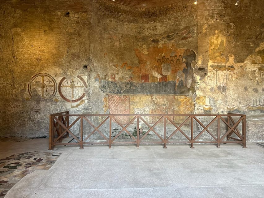 Rome: Domus Tiberiana, Roman Forum, and Palatine Hill Tour - What to bring and what to leave behind