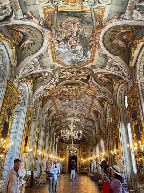 Rome: Doria Pamphilj Gallery Guided Tours - Why the Doria Pamphilj Palace feels different from a normal museum