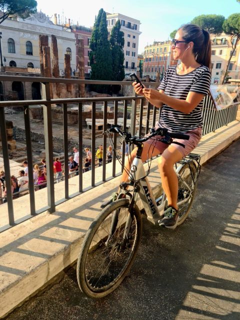 Rome: E-Bike Rental with Audio Guide - A sensible way to use your 24 hours