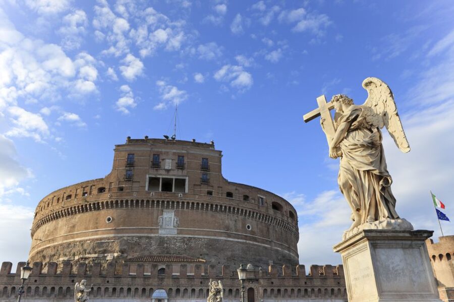 Rome E-Bike Tour – Small Group, Safe Route & Local Guide - Campo de’ Fiori and quieter central streets