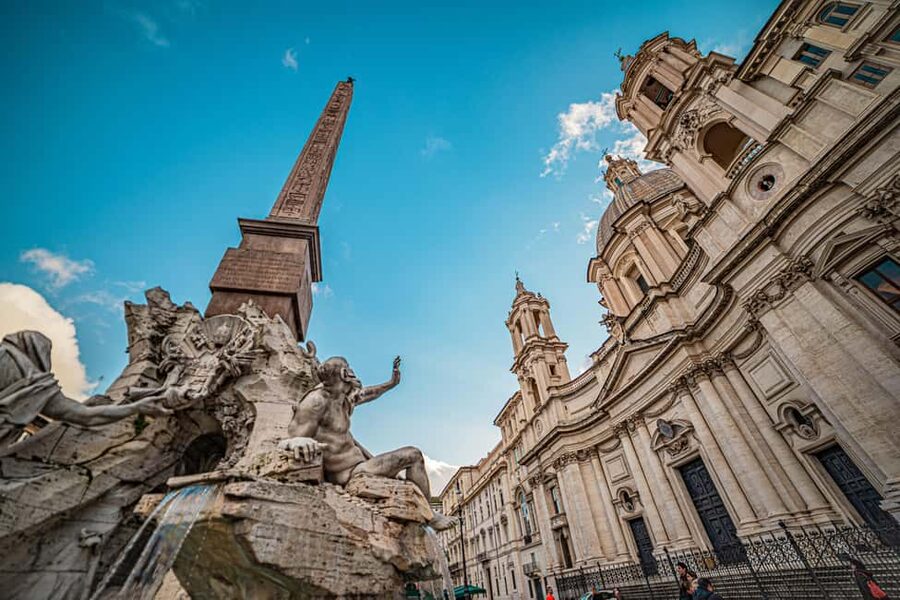 Rome E-Bike Tour with a local! (and a traditional snack) - How Luigi guides the ride