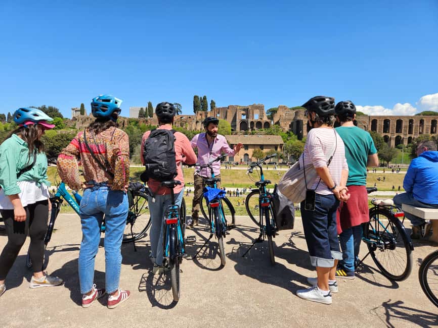 Rome E-Bike Tour with a local! (and a traditional snack) - Starting near Trevi Fountain