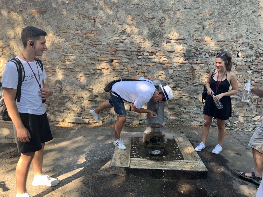 Rome: E-Bike Tour with Locals in German language - Trastevere by bicycle