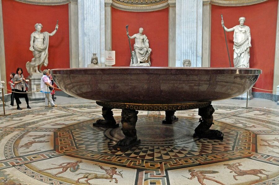 Rome: Early Morning Small-Group Vatican Tour with Pickup - The Sistine Chapel requires attention and patience