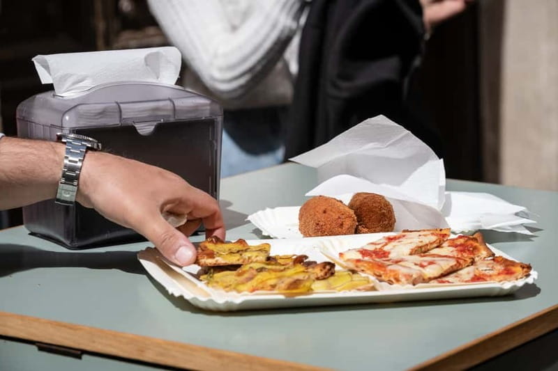 Rome: Eat Like a Roman Ghetto & Campo de' Fiori Food Tour - The Jewish Ghetto and carciofo alla giudia