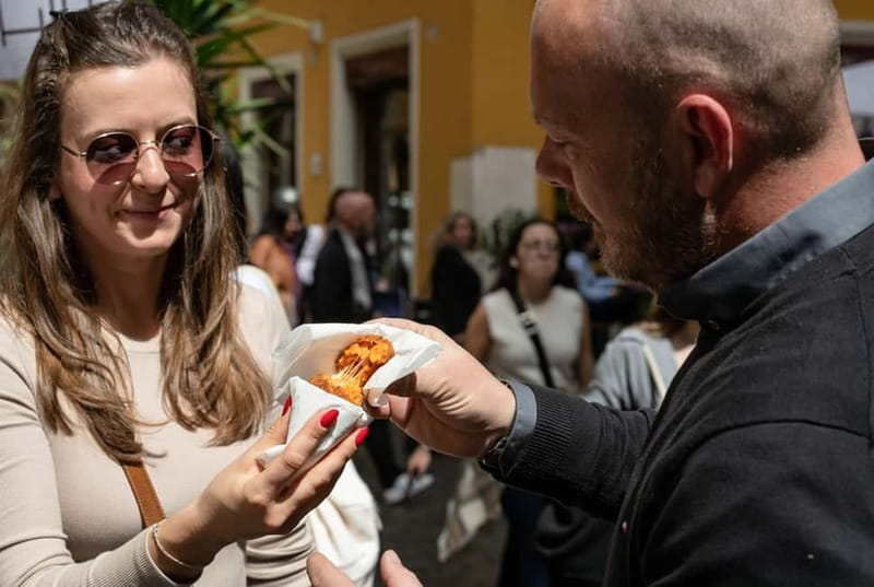 Rome: Eat Like a Roman Ghetto & Campo de' Fiori Food Tour - Gelato near Piazza Sant’Eustachio