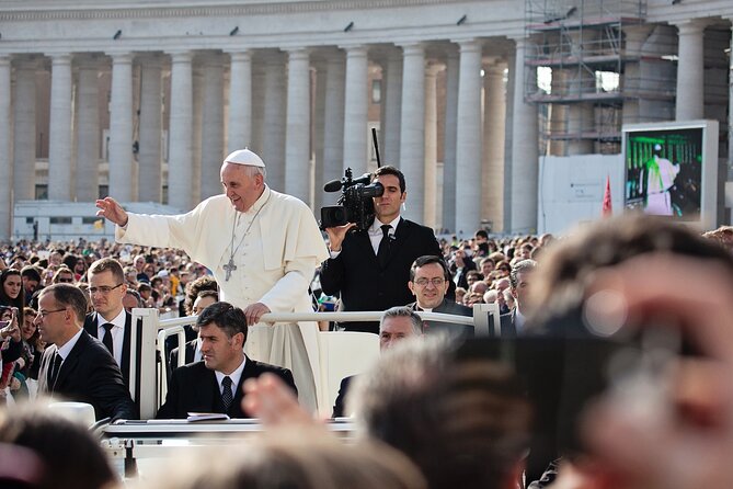 Rome: Escorted Papal Audience Experience with Entry Ticket - Walking through St. Peter’s Square