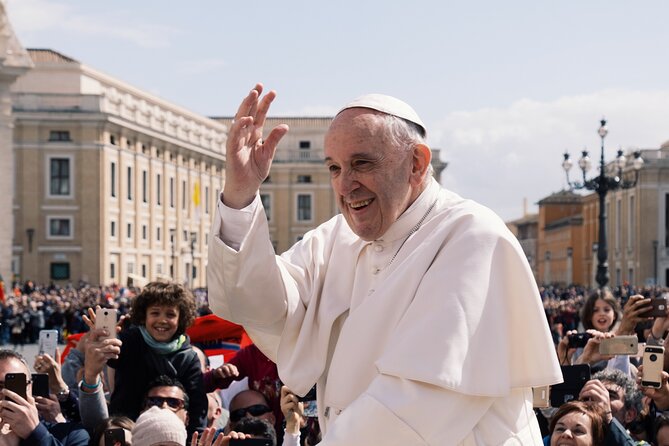 Rome: Escorted Papal Audience Experience with Entry Ticket - Security, clothing, and bags