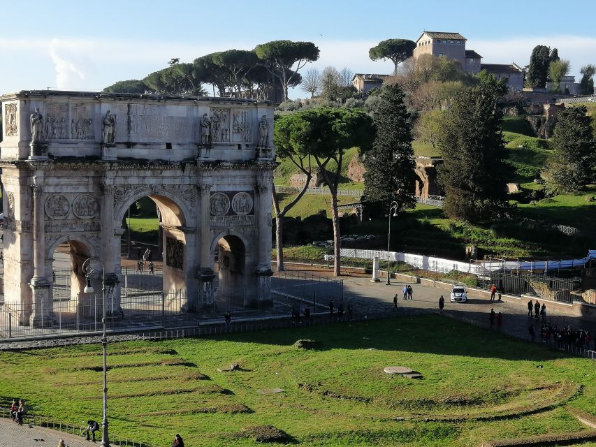 Rome: Exclusive Colosseum Underground and Roman Forum Tour - What a six-person group changes