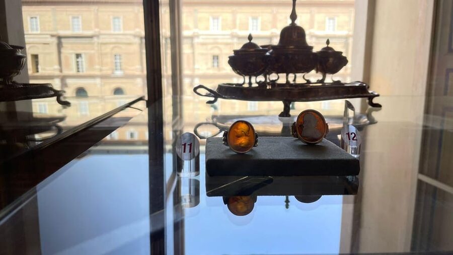 Rome: Excursion to the Vatican Museums - Dress, bags, and other practical details