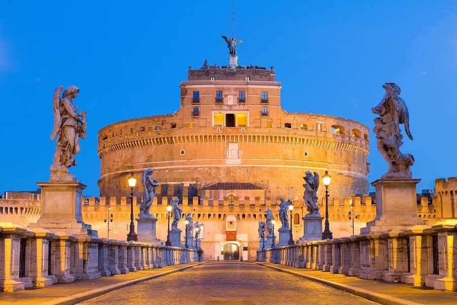 Rome: Experience the Magic of Castel Sant'Angelo - Why Castel Sant’Angelo Feels Different From Other Roman Sights