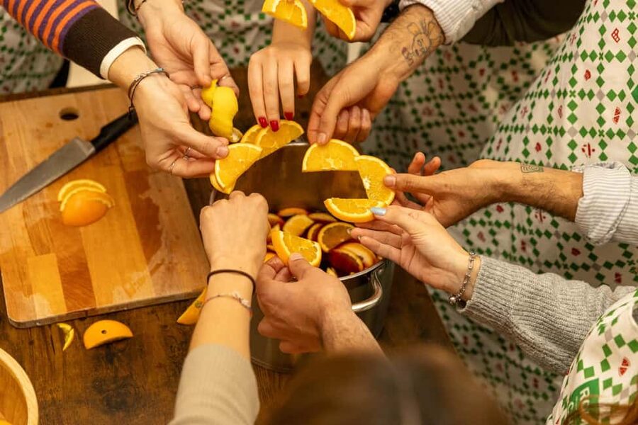 Rome: Family-Friendly Pasta and Tiramisu Cooking Class - Rolling and cutting fresh fettuccine
