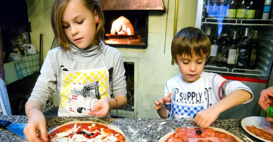 Rome: Family-Friendly Pizza Master Class - Value for a short Rome activity