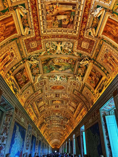 Rome: Fast-Track Ticket to Vatican Museum & Sistine Chapel - The Vatican Museums route: ancient objects and Renaissance rooms