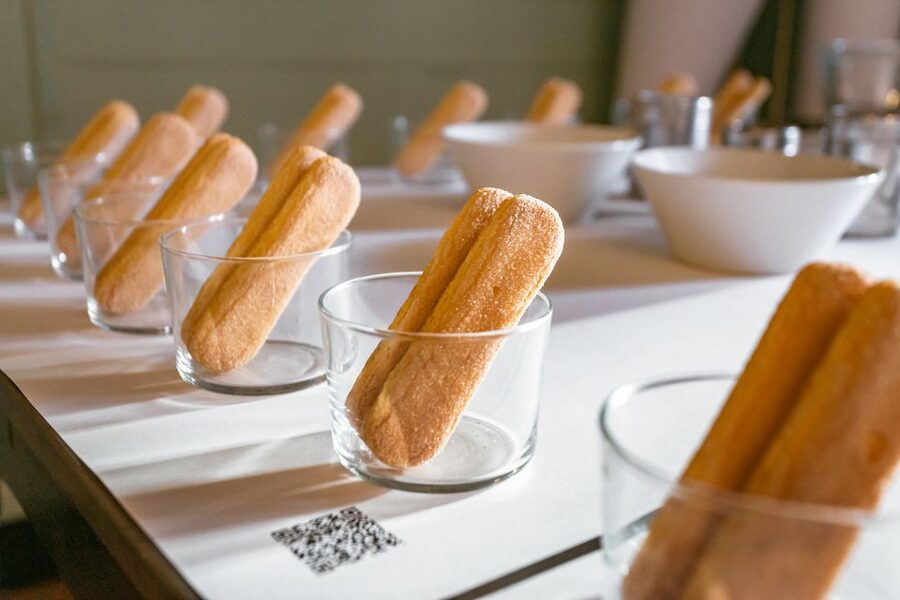 Rome: Fettuccine and Tiramisu Cooking Class with Wine - The chefs make a real difference