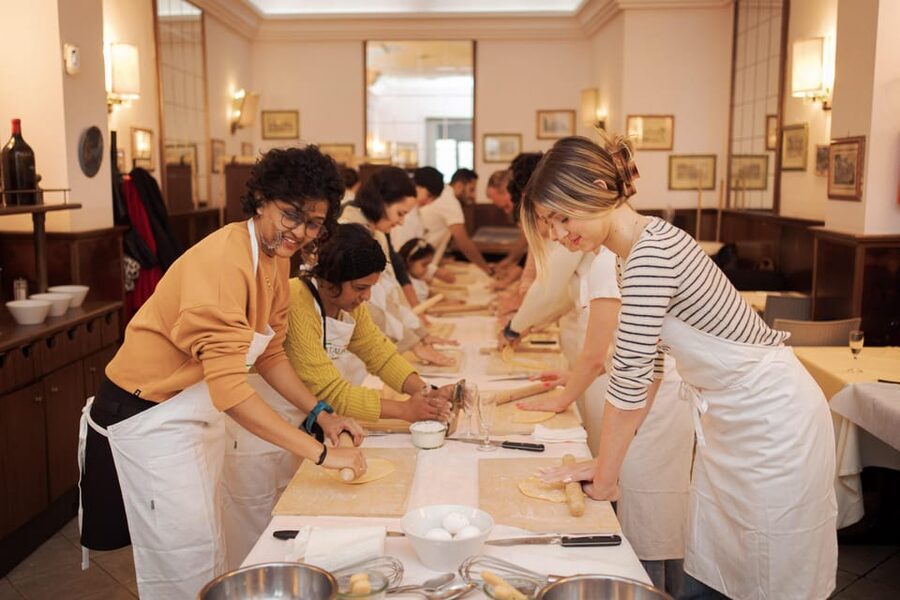 Rome: Fettuccine Pasta Cooking Class in Rome's City Center - The part you make, and the part the kitchen handles