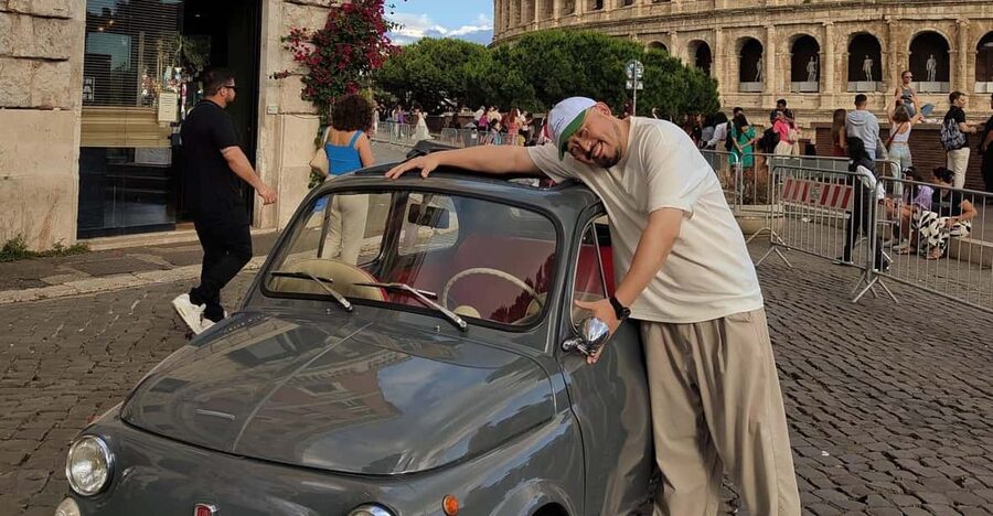 Rome: Fiat 500 private tour with a roman - Piazza Vittorio and the return toward the Colosseum
