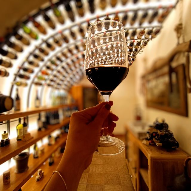 Rome Food Tasting with Wine Paring in Trastevere Experience - How the wine pairings work