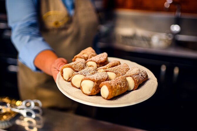 Rome Food Tour in the Historic Centre with 8+ Food Tastings - A food-first way to see central Rome
