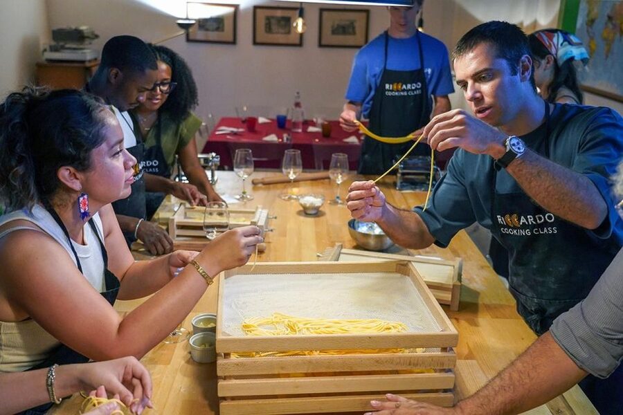 Rome: Fresh Pasta-Making Class with Italian Chef and Wine - Roman sauces: carbonara, cacio e pepe, and more