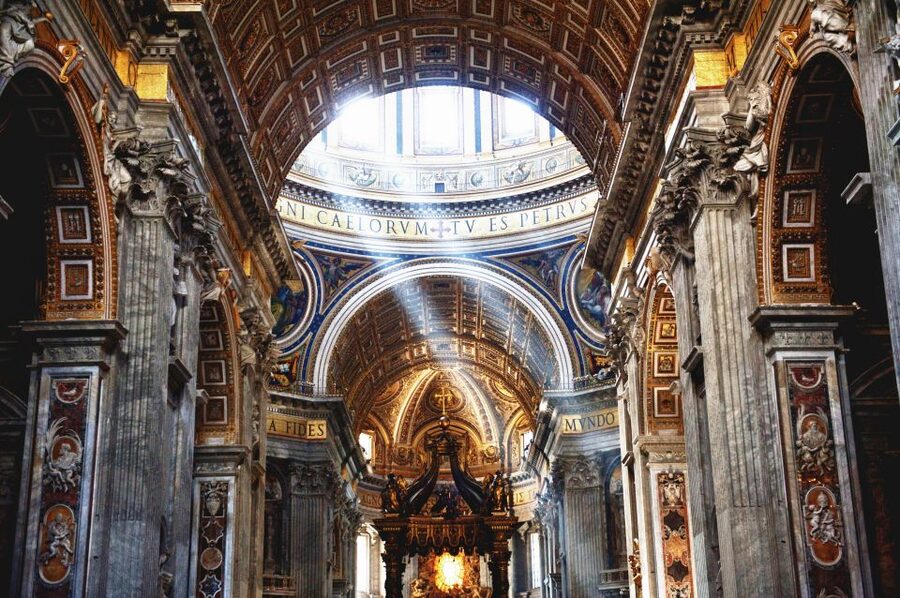 Rome: Full-Day Colosseum, Vatican Museums & St Peter's Tour - What to bring and how to manage the pace