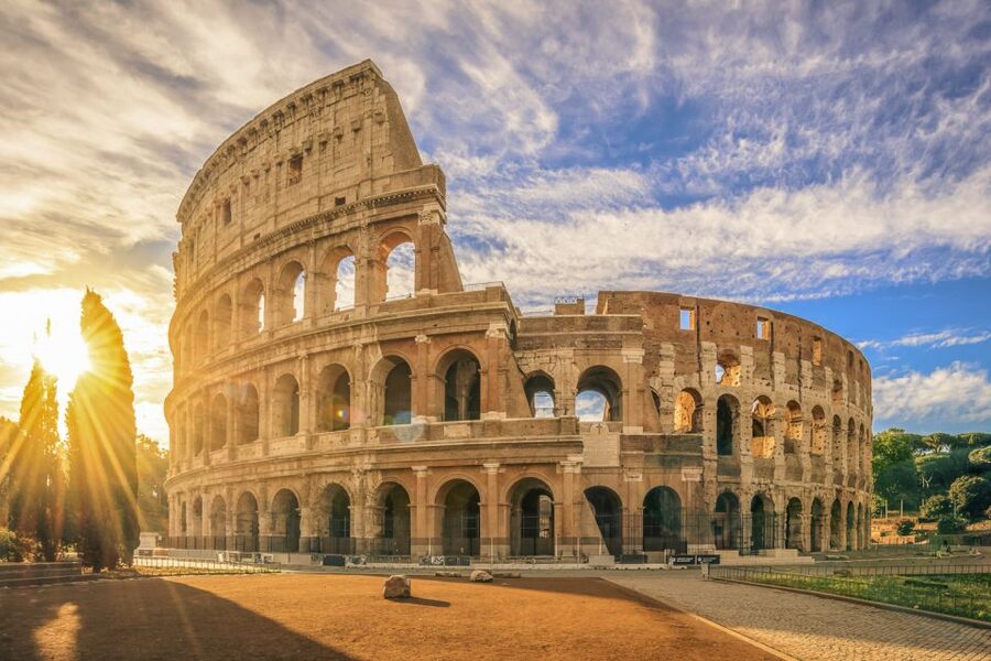 Rome: Full Day Tour Colosseum and Vatican Museums with lunch - Two sides of Rome in one carefully packed day