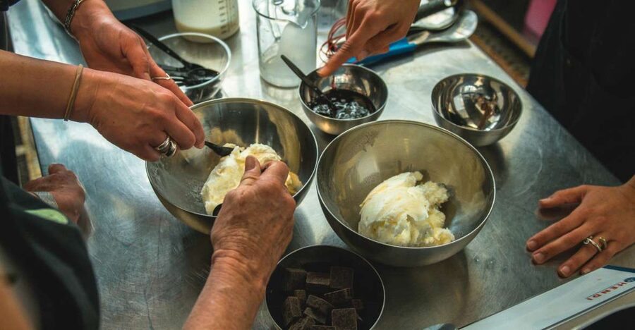 Rome: Gelato Masterclass with Live Chief and Tastings - Who Should Book This Rome Gelato Experience?