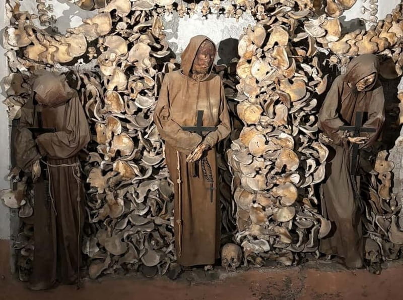 Rome: Ghosts & Bone Crypts Tours: 2 Tours, 1 Discount Ticket - Ponte Sisto, Via Giulia, and the road toward the castle