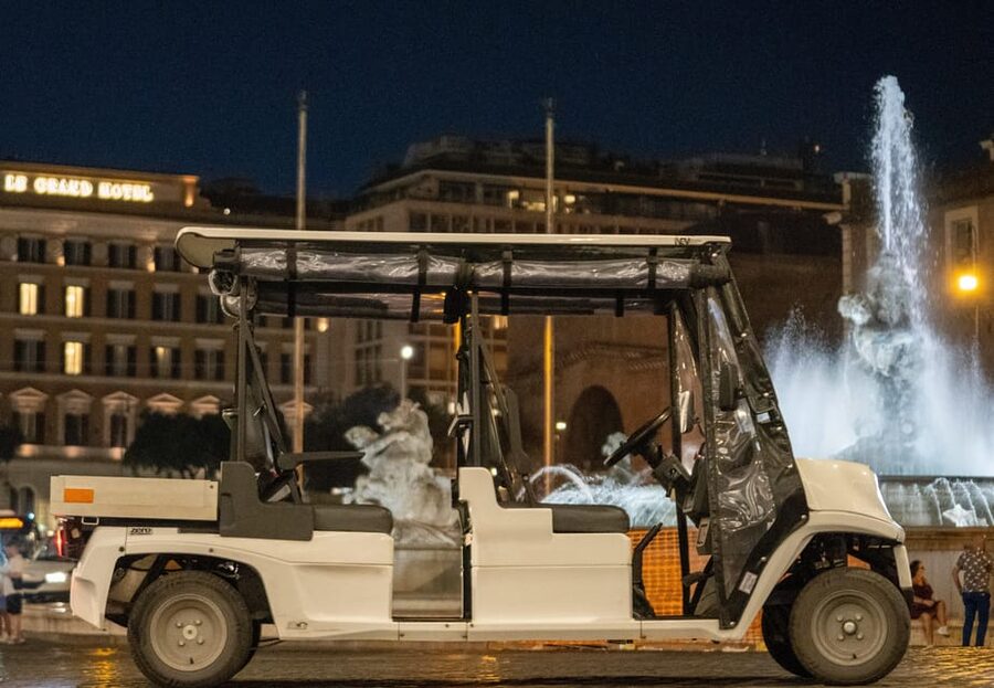 Rome: Golf Cart Big group Tour - Trevi Fountain and Piazza Navona